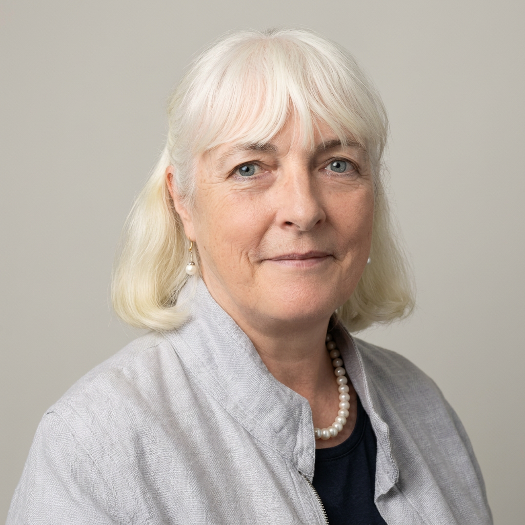 Heather Wells, Education Consultant